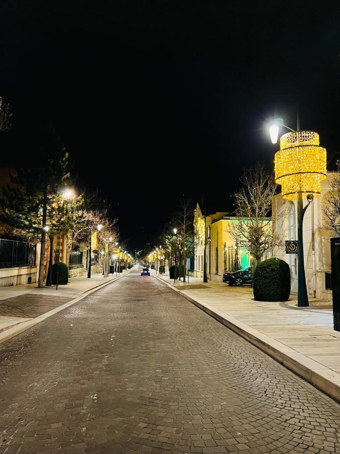 Appartamento Avenue De Champagne Épernay Esterno foto